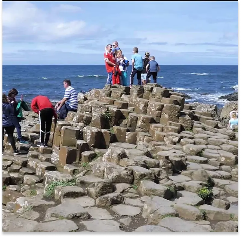 Giant's Causeway group tour